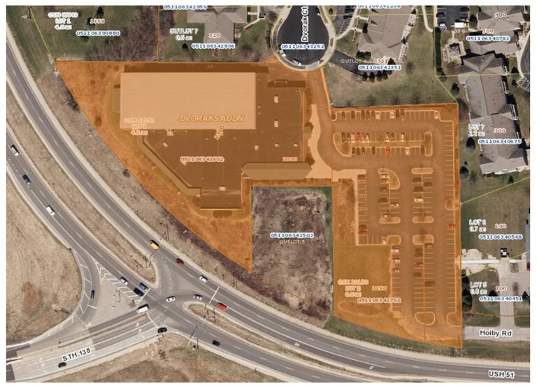 2300 US Highway 51 and 138, Stoughton, WI à vendre - Photo de l’immeuble – Image 3 sur 30