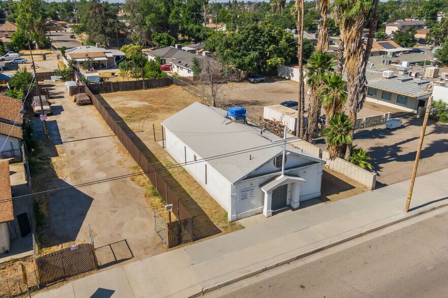 1001 8th St, Bakersfield, CA à vendre - Photo de l’immeuble – Image 3 sur 43