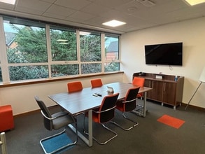 3 Scott Dr, Altrincham à louer Photo intérieure– Image 2 sur 4