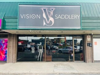 Plus de détails pour 2130 Robertson Rd, Ottawa, ON - Local commercial à louer