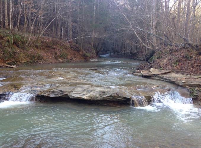 0 Travis Creek Rd, Mckee, KY à vendre - Photo de l’immeuble – Image 2 sur 4
