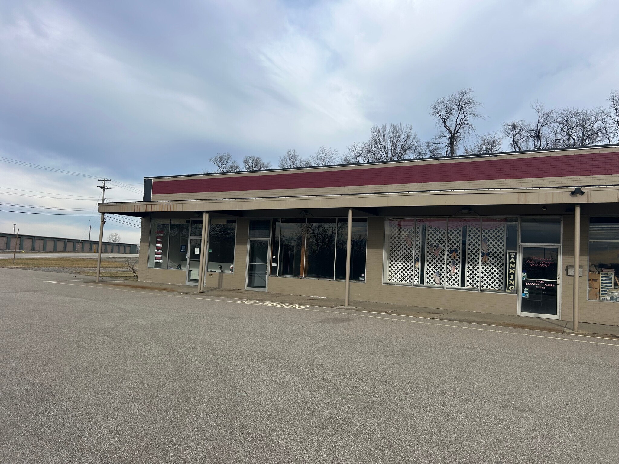 1515 Washington Blvd, McKeesport, PA à vendre Photo principale– Image 1 sur 14