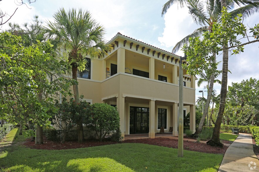 1015 W Indiantown Rd, Jupiter, FL à louer - Photo de l’immeuble – Image 2 sur 13