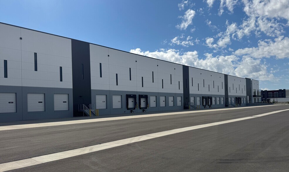 1509 S Gustin Rd, Salt Lake City, UT à louer - Photo de l’immeuble – Image 3 sur 4