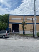 2720 W 3rd ct, Hialeah, FL à louer Photo intérieure– Image 1 sur 21
