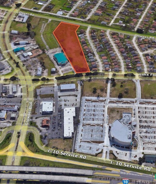 8258 Lake Forest Blvd, New Orleans, LA à vendre - Photo principale – Image 1 sur 4
