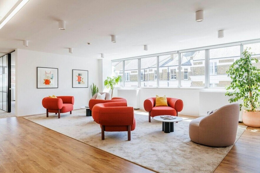 10-16 Elm St, Londres à louer - Photo de l’immeuble – Image 3 sur 12