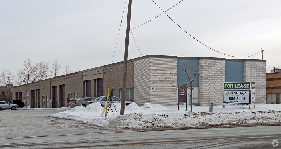 149 Norfinch Dr, Toronto, ON à louer - Photo principale – Image 1 sur 4