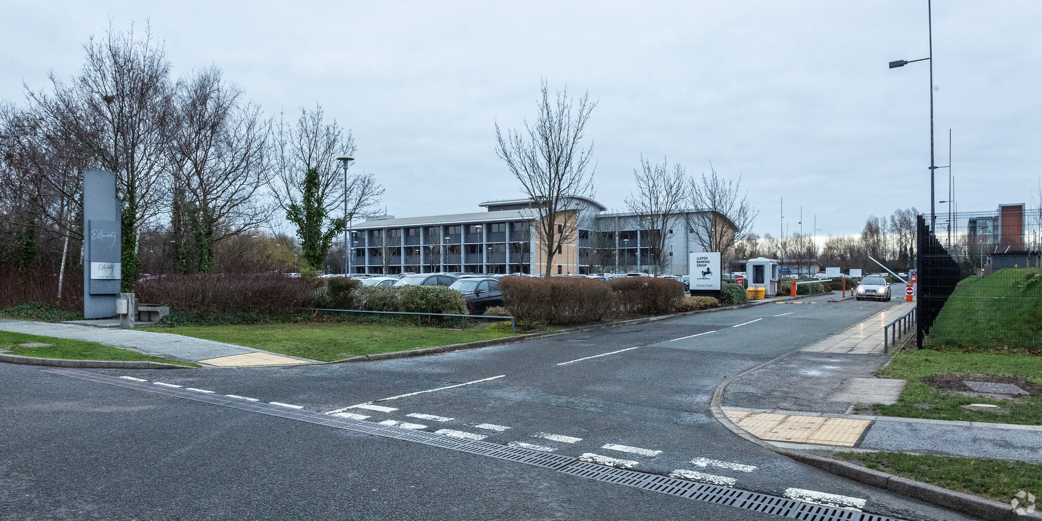 Leeward Dr, Liverpool à vendre Photo principale– Image 1 sur 5