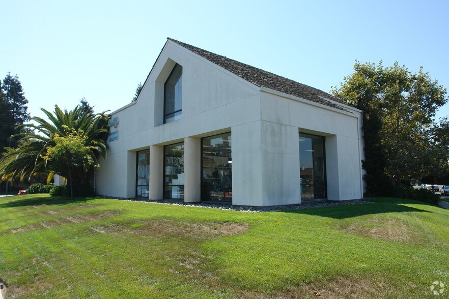 225 N Bascom Ave, San Jose, CA à vendre - Photo de l’immeuble – Image 3 sur 6