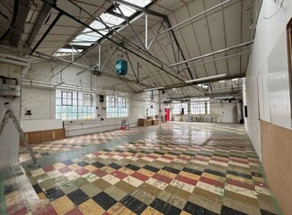 Plus de détails pour Eastern Av, Dunstable - Industriel/Logistique à vendre