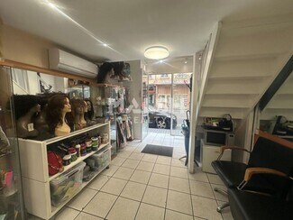 Plus de détails pour Local commercial à vendre