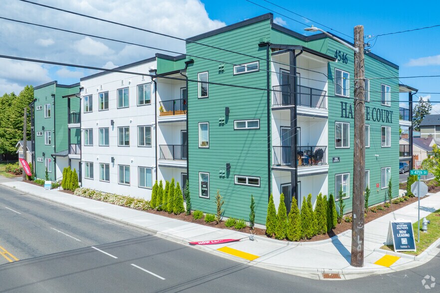4542 & 4546 S Junett St, Tacoma, WA à vendre - Photo de l’immeuble – Image 2 sur 16
