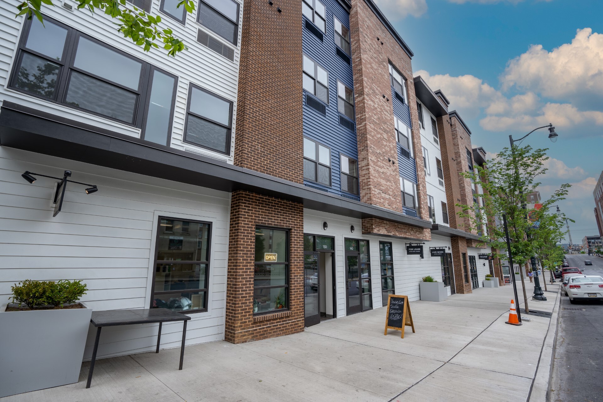 107 N 7th St, Allentown, PA à louer Photo de l’immeuble– Image 1 sur 5
