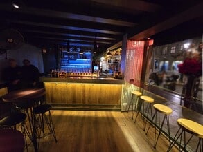 Local commercial dans Barcelone, Barcelona à louer Photo intérieure– Image 2 sur 13