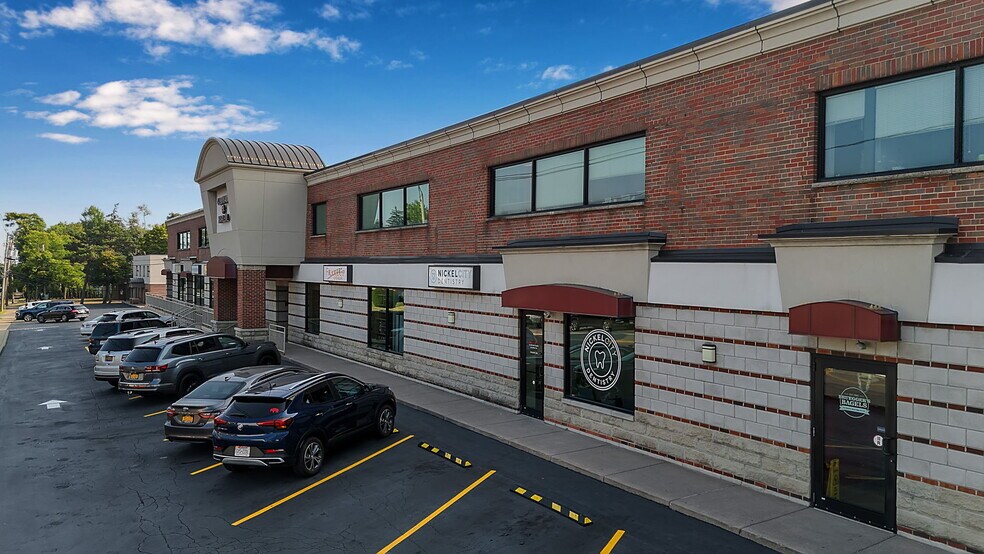 4498 Main St, Buffalo, NY à louer - Photo de l’immeuble – Image 2 sur 5