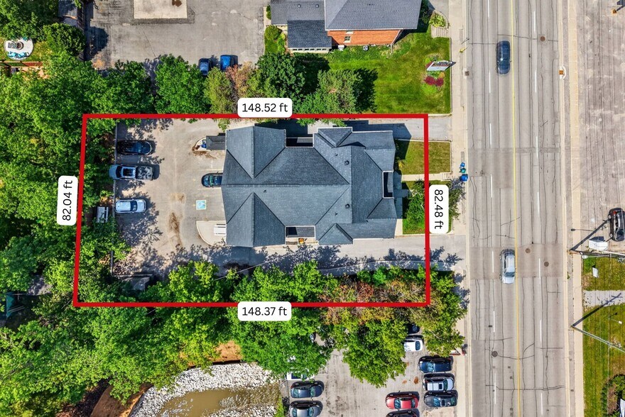 170 Bradford St, Barrie, ON à vendre - Photo de l’immeuble – Image 2 sur 8