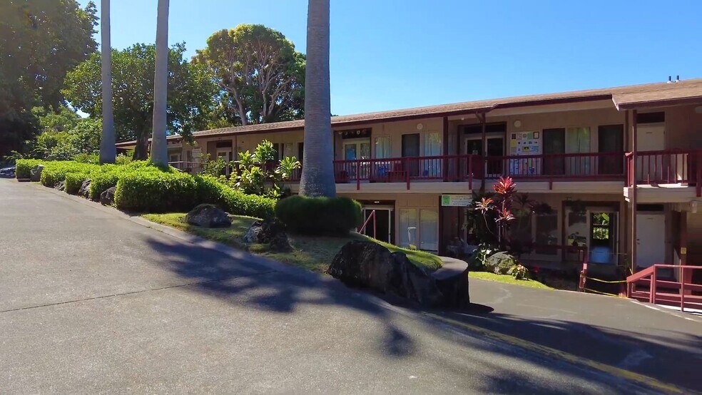 81-6547 Mamalahoa Hwy, Kealakekua, HI à vendre - Vidéo sur l’annonce professionnelle – Image 2 sur 11