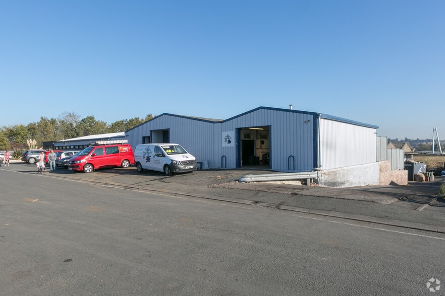 Weir Ln, Worcester à vendre - Photo principale – Image 1 sur 2