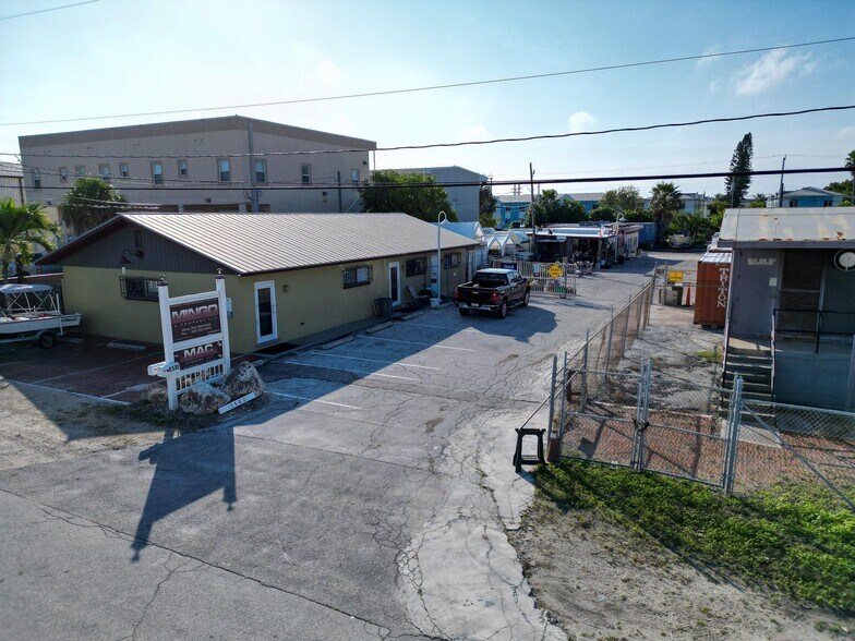 5580 1st Ave, Key West, FL à vendre - Photo de l’immeuble – Image 3 sur 9