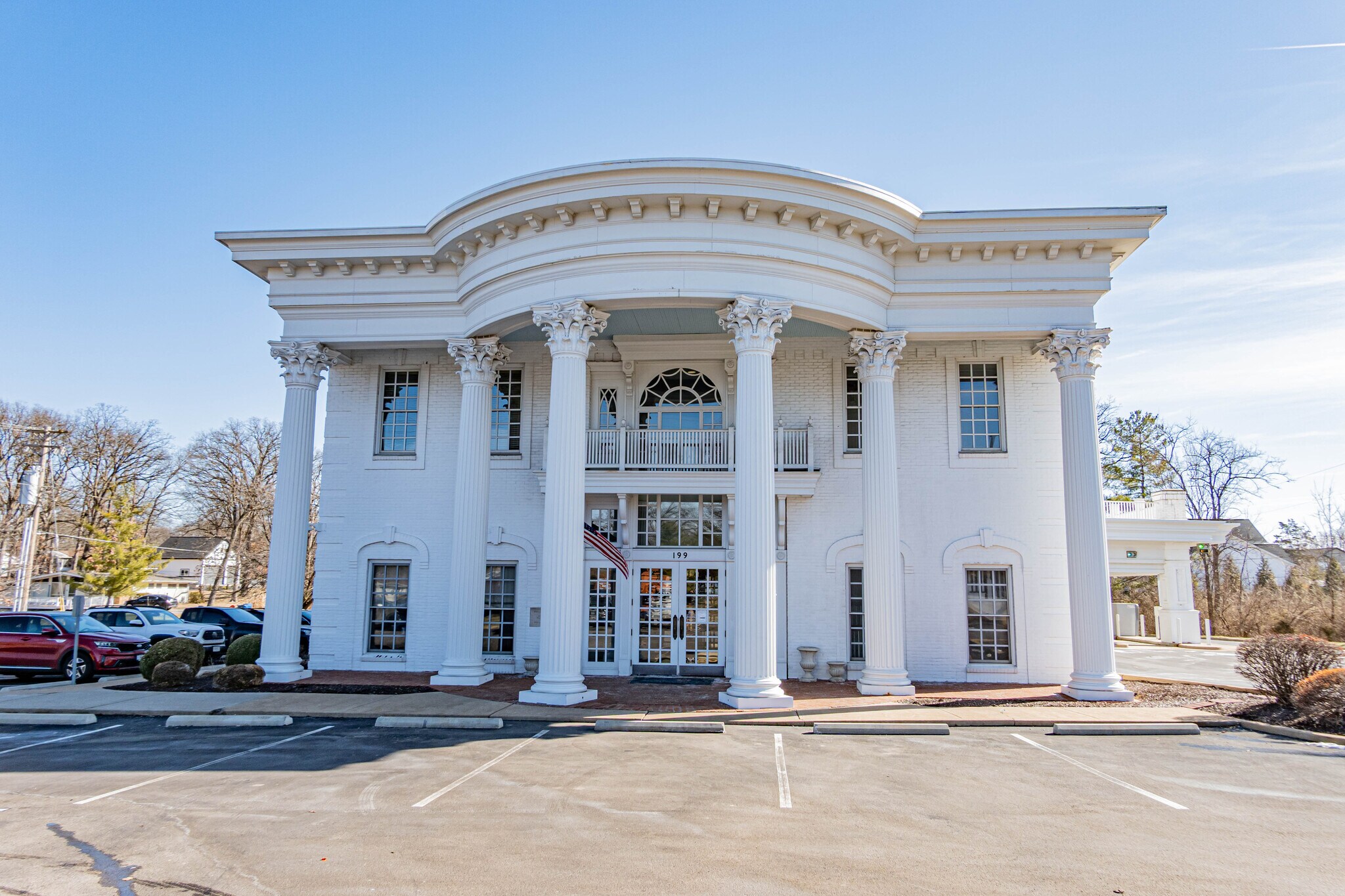 199 Clarkson Rd, Ellisville, MO à louer Photo principale– Image 1 sur 4