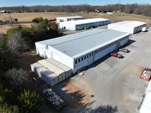 3275 Newport Hwy, Sevierville, TN - Vue aérienne  vue de carte - Image1