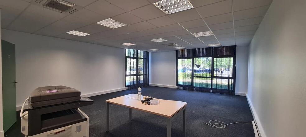 Bureau dans Serris à louer - Photo intérieure – Image 1 sur 3