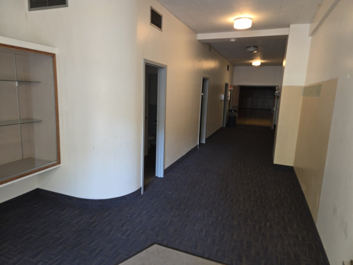 View Photo