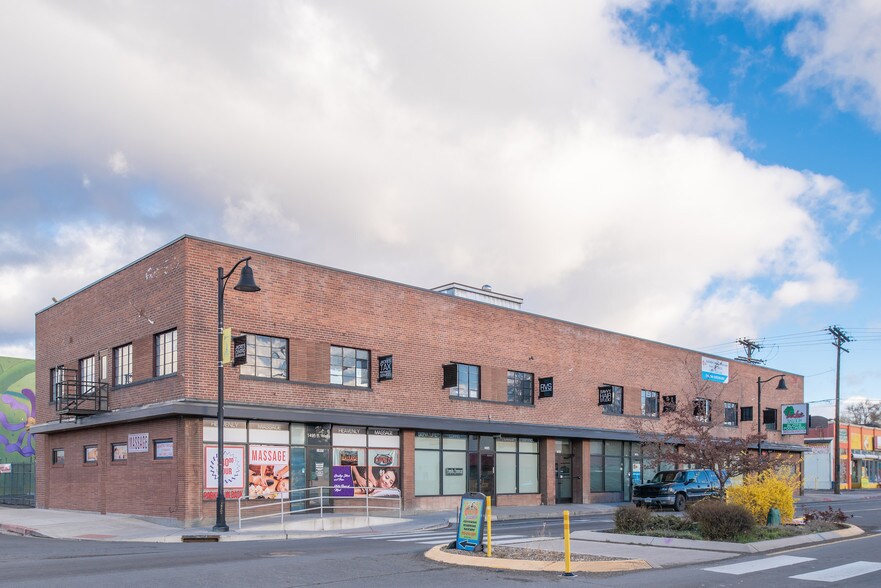 1455-1495 S Wells Ave, Reno, NV à louer - Photo de l’immeuble – Image 2 sur 3