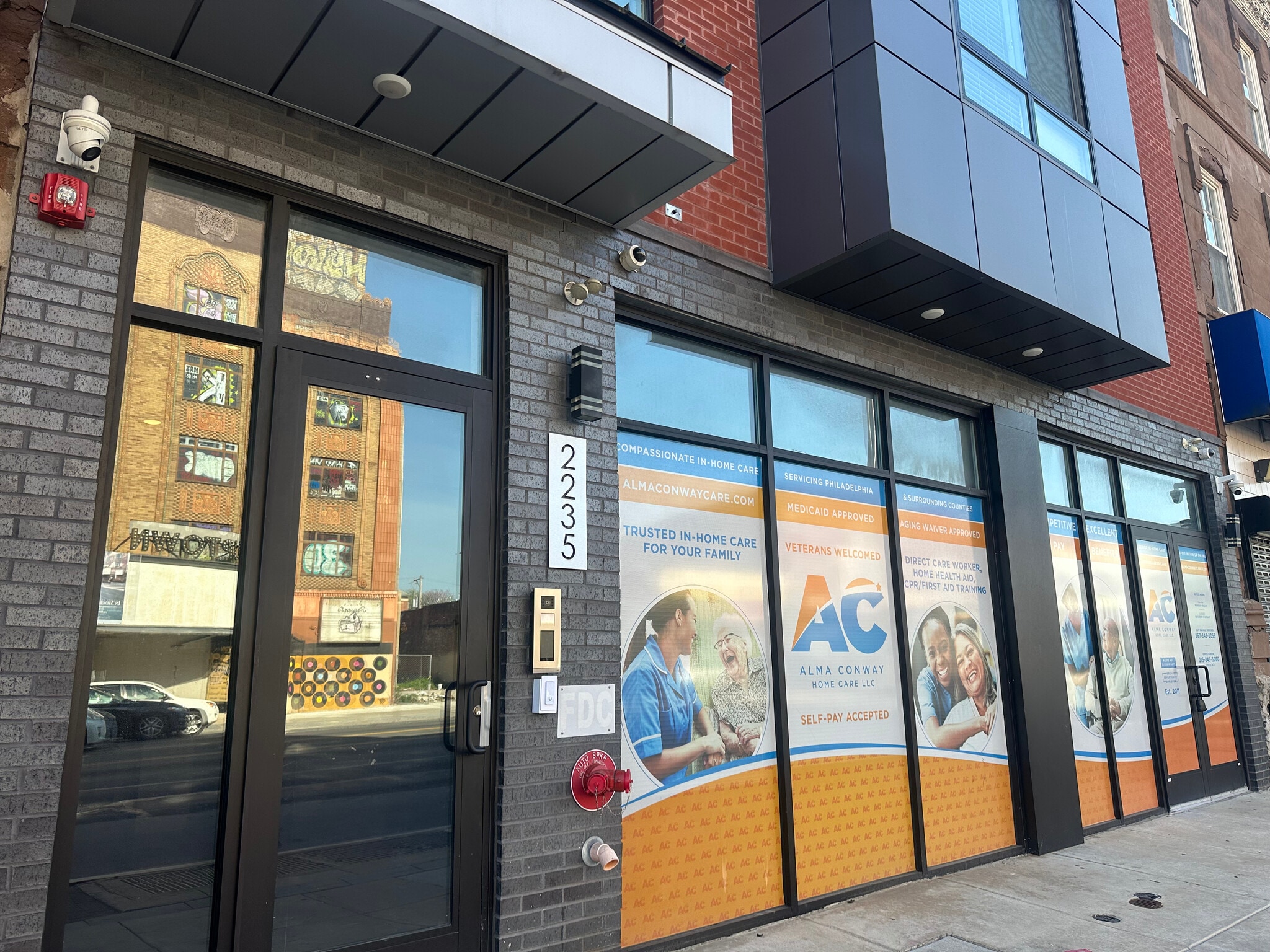 2235-2237 N Broad St, Philadelphia, PA à louer Photo intérieure– Image 1 sur 2
