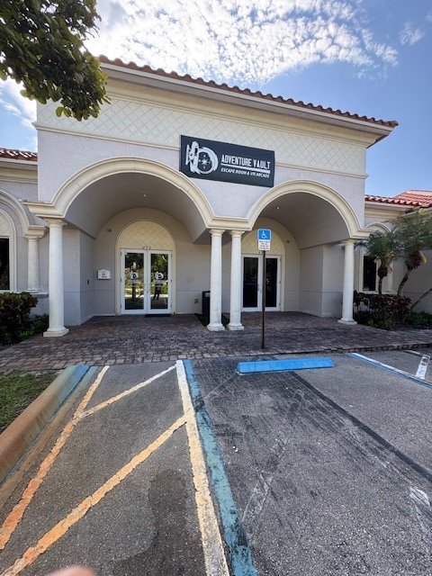 290 SW 12th Ave, Deerfield Beach, FL à louer Photo intérieure– Image 1 sur 14