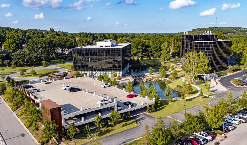 8801 S Yale Ave, Tulsa, OK à louer - Photo de l’immeuble – Image 2 sur 11