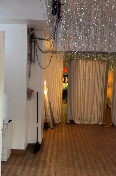 478 E Tremont Ave, Bronx, NY à louer - Vidéo sur l’annonce professionnelle – Image 2 sur 4