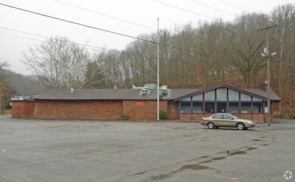 2134 5th Street Rd, Huntington, WV à vendre - Photo de l’immeuble – Image 3 sur 64