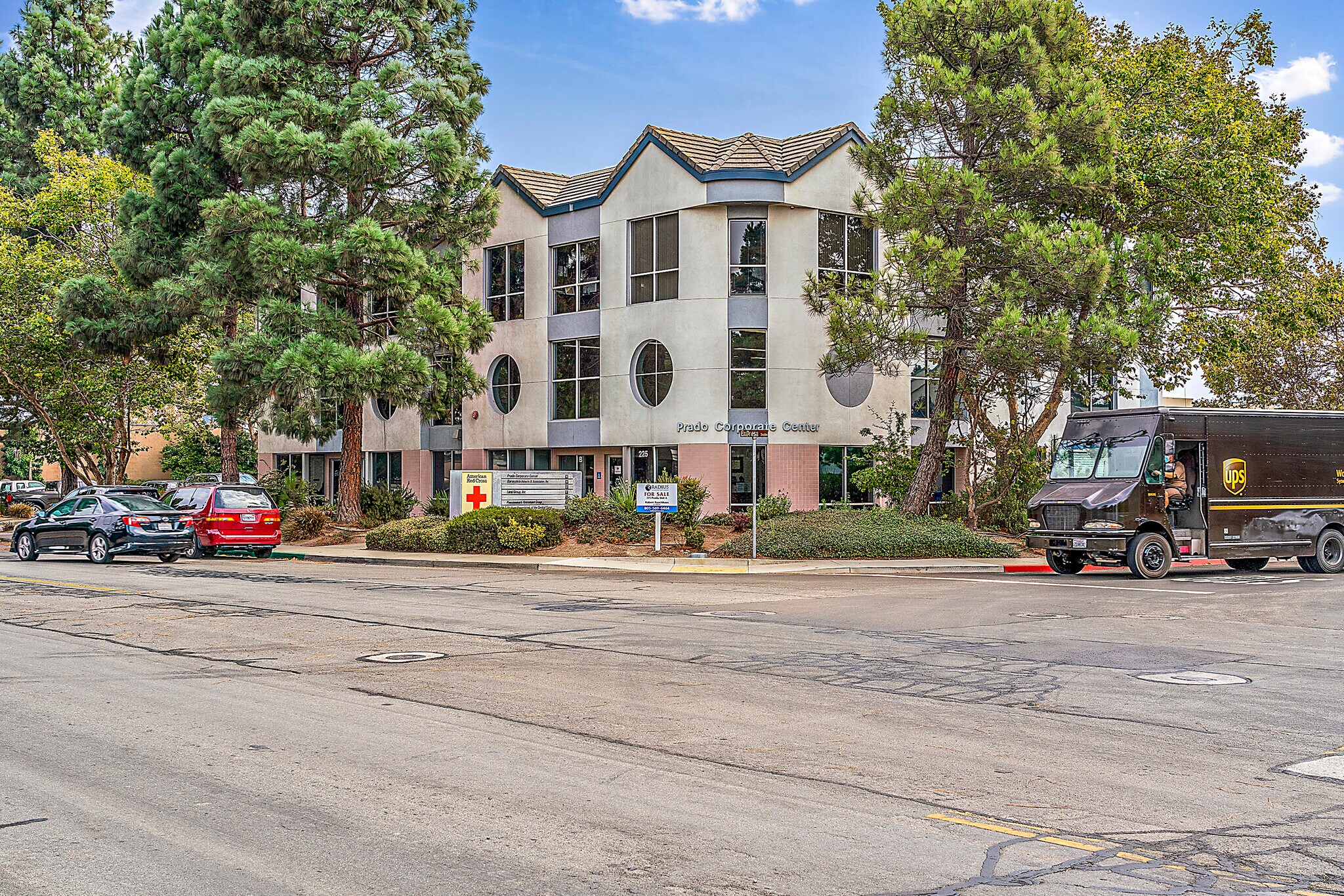 225 Prado Rd, San Luis Obispo, CA à louer Photo principale– Image 1 sur 9