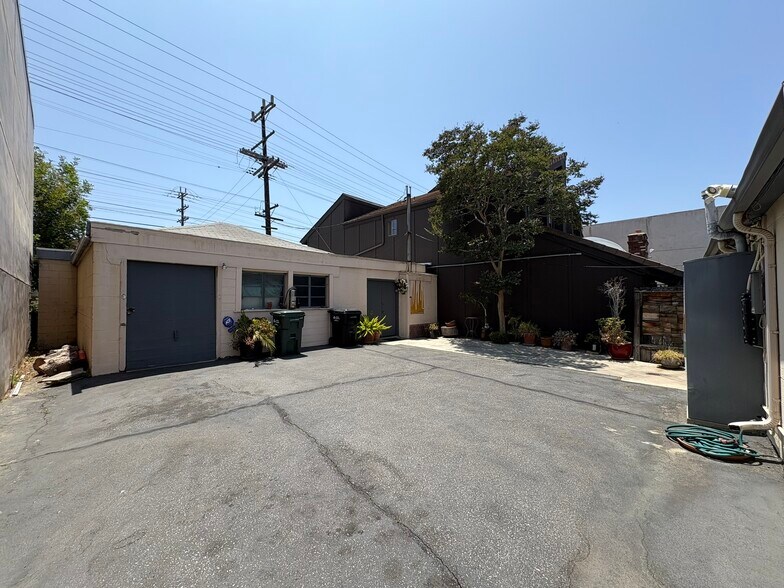 612 E Glenoaks Blvd, Glendale, CA à vendre - Photo de l’immeuble – Image 3 sur 19