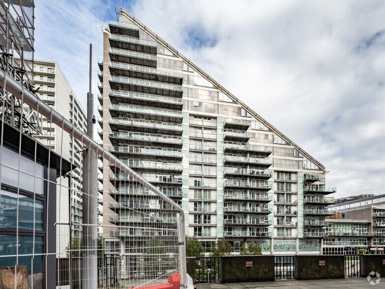 Clowes St, Salford à louer - Photo de l’immeuble – Image 2 sur 2