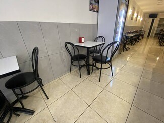 Plus de détails pour Local commercial à louer