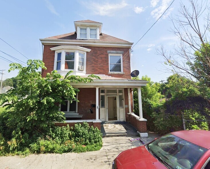 1144 Church Ave, McKees Rocks, PA à vendre - Photo principale – Image 1 sur 1
