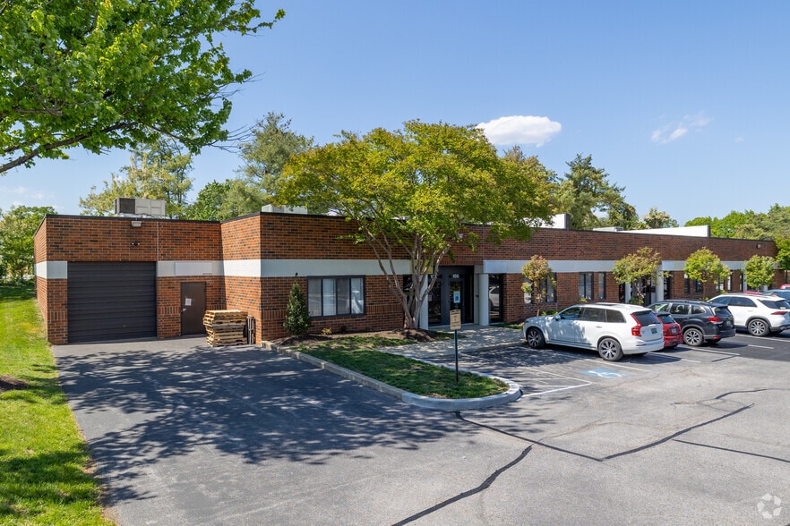 101-113 Gibralter Ave, Annapolis, MD à louer - Photo principale – Image 1 sur 4