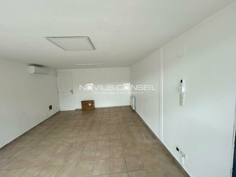 Local commercial dans Gagnac-sur-Garonne à louer - Photo intérieure – Image 3 sur 3