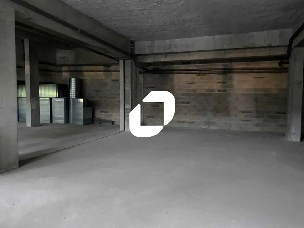 Local commercial dans Bordeaux à louer Photo intérieure– Image 1 sur 5