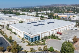 3170-3172 Nasa St, Brea, CA à louer Photo intérieure– Image 1 sur 1