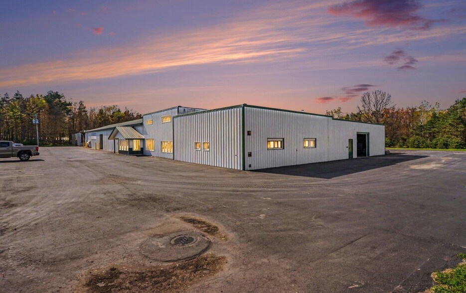 3130 Farr Rd, Fruitport, MI à vendre - Photo de l’immeuble – Image 2 sur 2