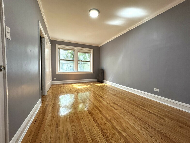 6957 S Michigan Ave, Chicago, IL à vendre - Photo de l’immeuble – Image 2 sur 5