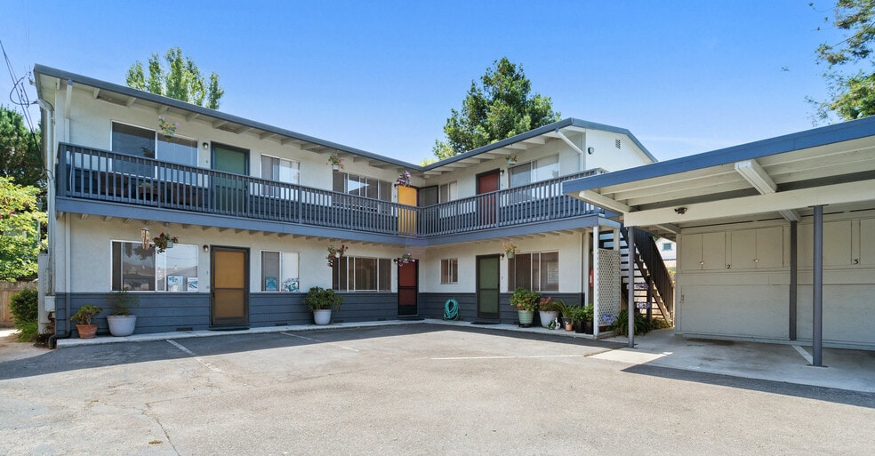 1450 Merrill St, Santa Cruz, CA à vendre - Photo principale – Image 1 sur 21