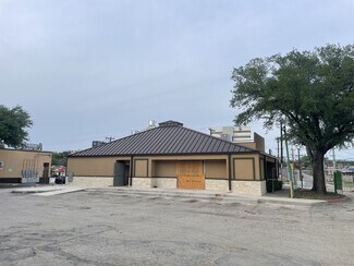 Plus de détails pour 5203 Fredericksburg Rd, San Antonio, TX - Local commercial à louer