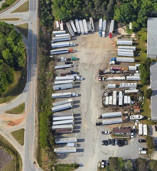 7609 Canoe Rd portefeuille de 3 biens à vendre sur LoopNet.fr - Photo de l’immeuble – Image 3 sur 7