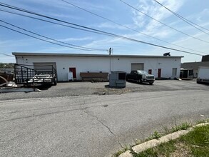 701 E Washington St, Allentown, PA à louer Photo de l’immeuble– Image 1 sur 5