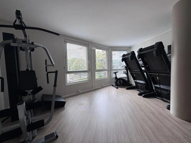 Plus de détails pour Bureau à vendre